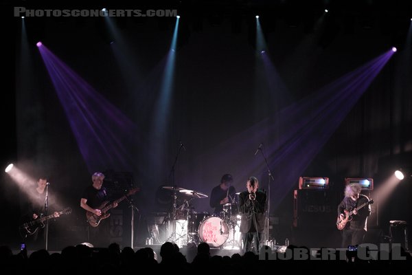 THE JESUS AND MARY CHAIN - 2021-12-05 - PARIS - Le Bataclan - 